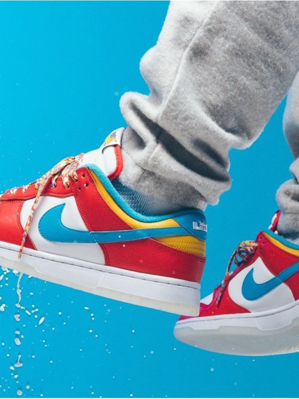 Nike Low-Top Sneakers - Red, Blue, Yellow & White